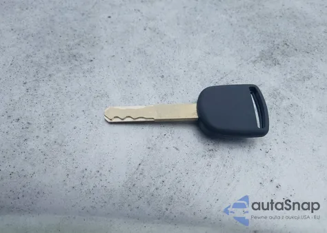 2008 Honda Civic Hybrid from USA, damaged, VIN JHMFA36268S026909